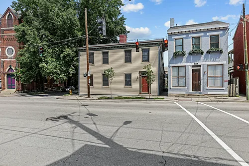 804 Main St Photo 1