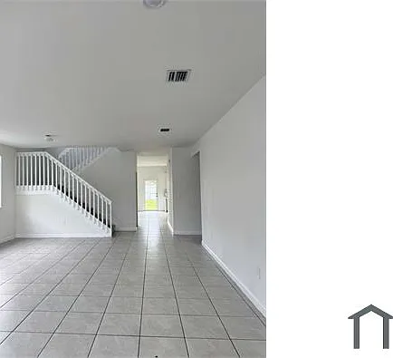 4 bed, 2500 sqft, $4,200 — Photo 2