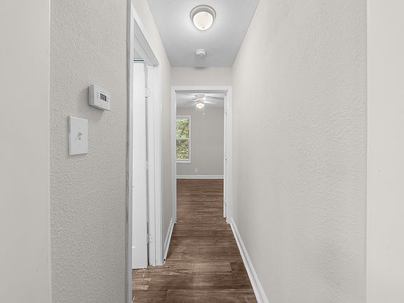 2nd image of 3720 Sockwell Blvd #10
