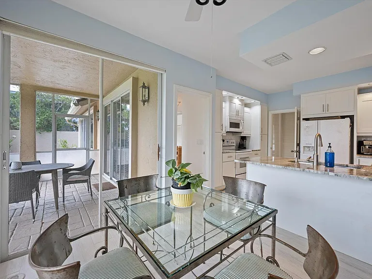 11875 Pebblewood Dr #201 — Photo 17