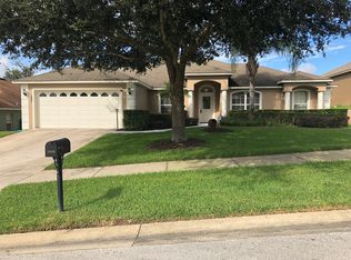 305 Way Point Dr, Groveland, FL 34736