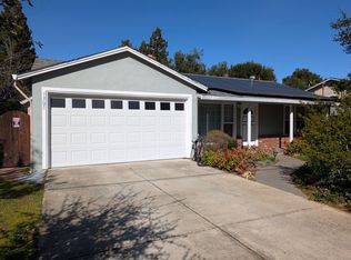 1305 Oak Ave, Los Altos, CA 94024