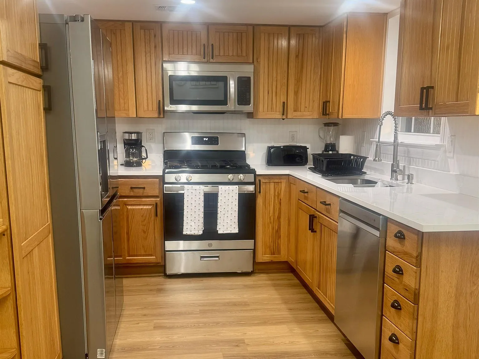 1 bed, 1931 sqft, $1,733 — Photo 2