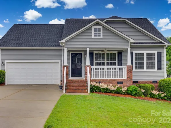 835 Holdcroft Ln, Rock Hill, SC 29730