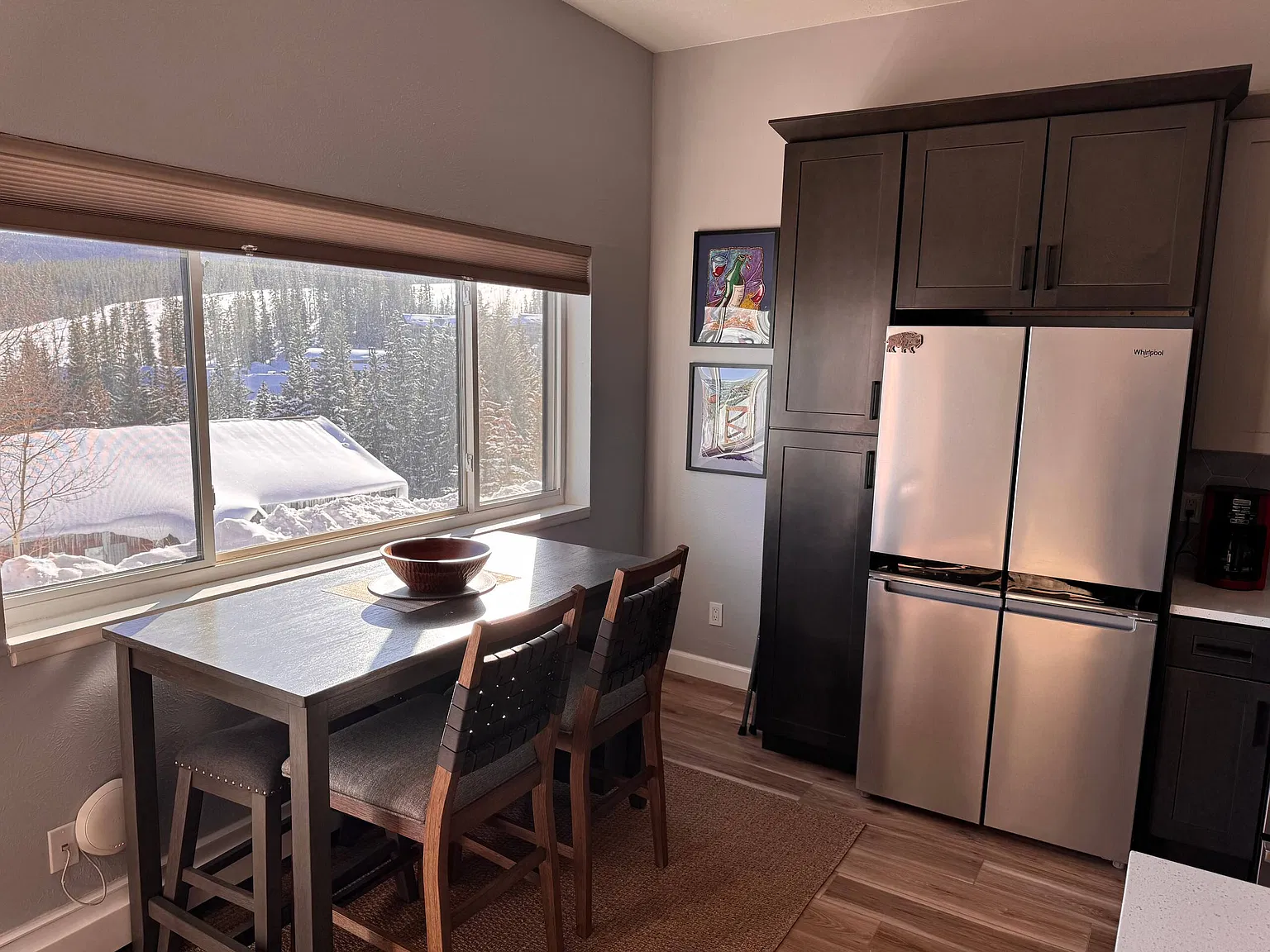 2 bed, 818 sqft, $3,200 — Photo 3
