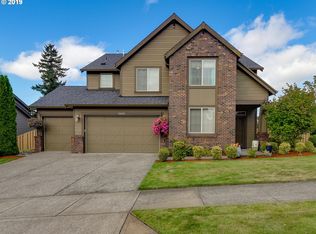 10601 SE Turnberry Loop, Happy Valley, OR 97086