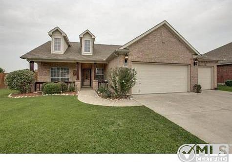Fantastic location, across the street from middle school.