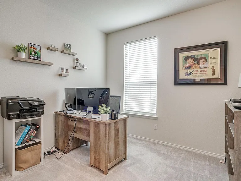 8144 Branch Hollow Trl — Photo 25