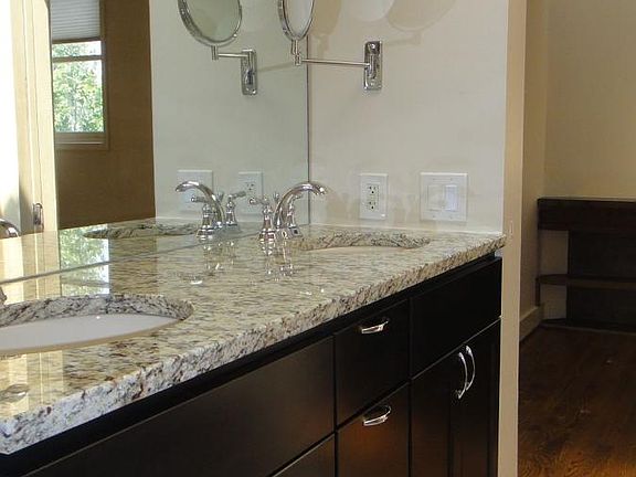 Double sink in Master Bathroom