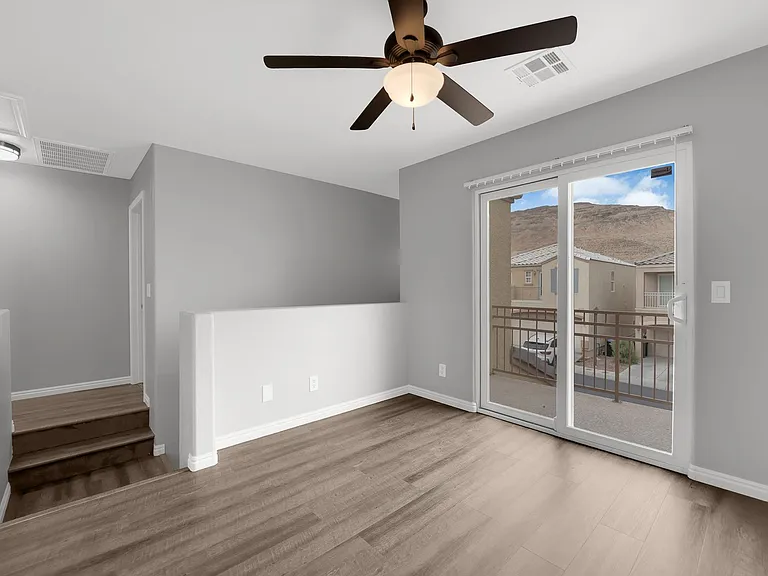 7470 Margollini St — Photo 30