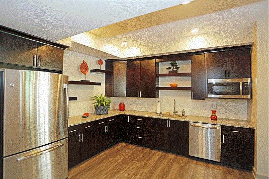 3rd image of 1015 Bolling Ave Unit 413