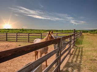 780 Club Lake Rd, Nocona, TX 76255