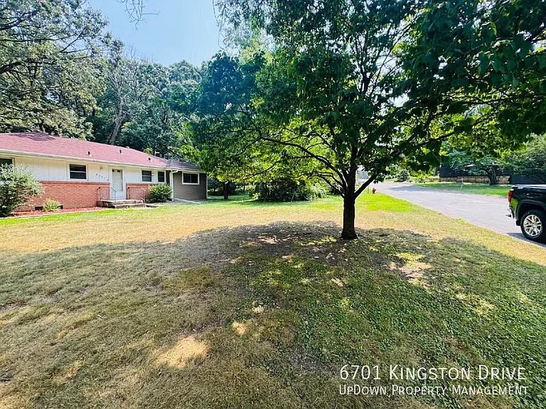 6701 Kingston Dr — Photo 2
