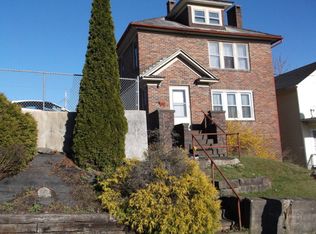 23 1/2 Pearl Ave, Oil City, PA