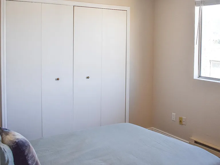 2218 W Saint Vrain St — Photo 13