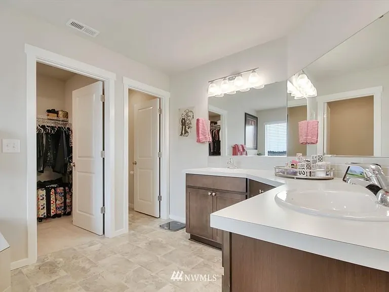 10525 185th Street Ct E — Photo 16
