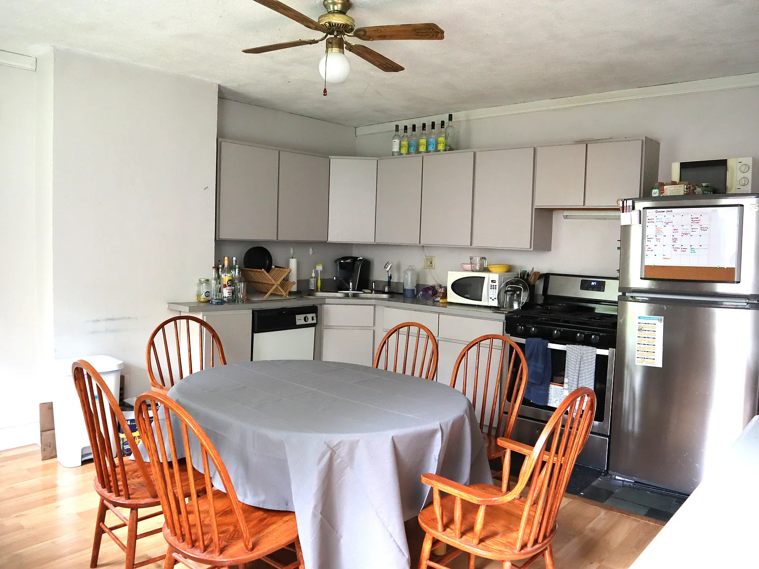 4 bed, 1500 sqft, $3,080 — Photo 4