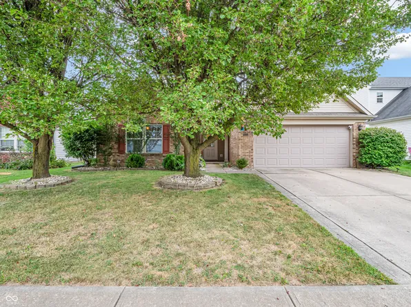 8321 Flicker Ct, Indianapolis, IN 46237