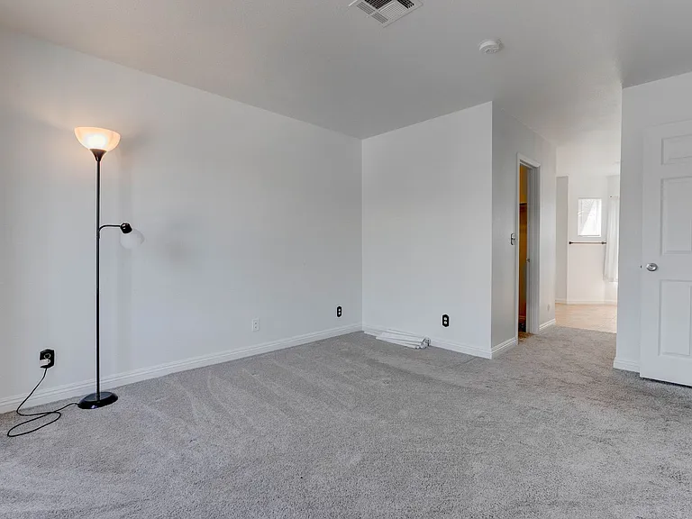 5519 Myron Cir — Photo 28