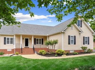 8374 Timberlake Green Dr, Mechanicsville, VA 23111