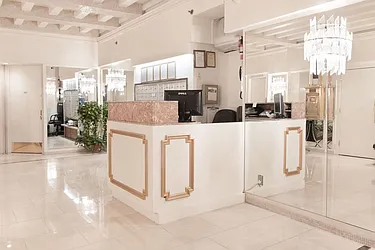 Rented by WAM Partners - William Moses Co.