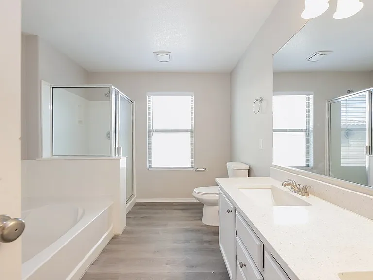 21160 E Munoz St — Photo 12