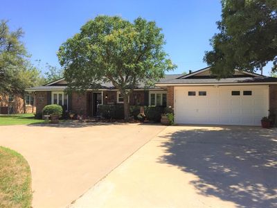 1202 E Warren St, Brownfield, TX, 79316