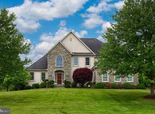 1214 Cameron Dr, Manheim, PA 17545