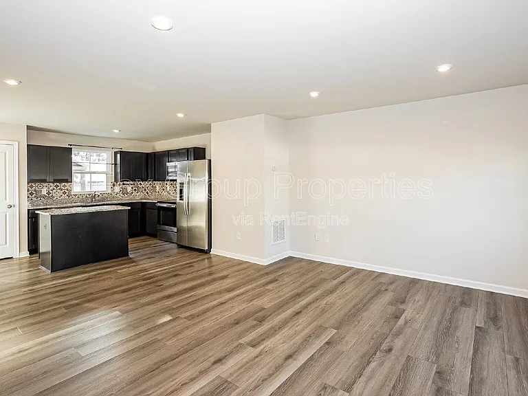 160 Browband St — Photo 8