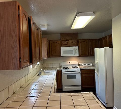 2nd image of 937 Wood Sorrel Dr