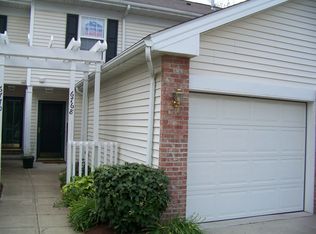 6768 Quarrystone Ln, Middleburg Heights, OH 44130