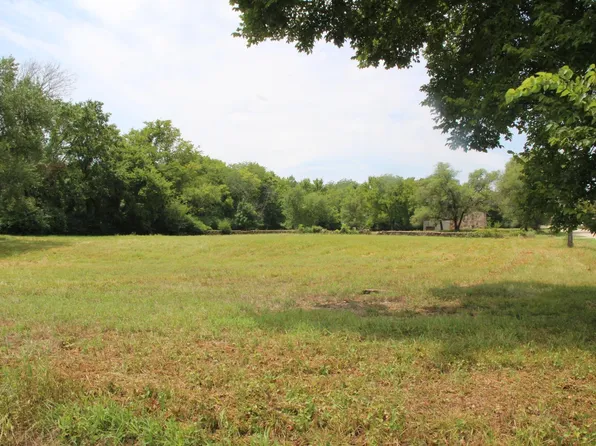 Lots 1 8 4th St, Yellville, AR 72687