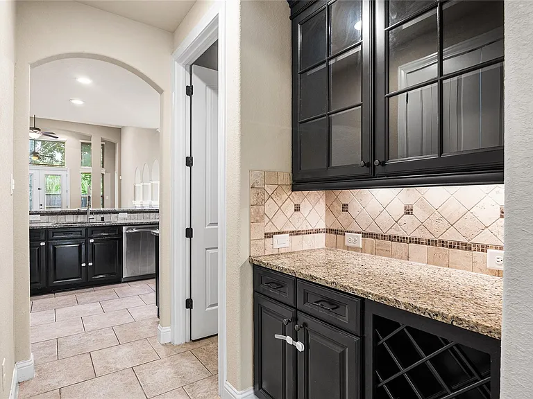 9614 Blackberry Terrace Dr — Photo 16