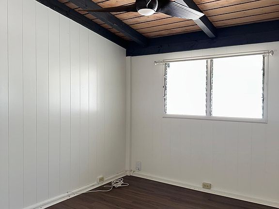 2nd image of 684 Keolu Dr