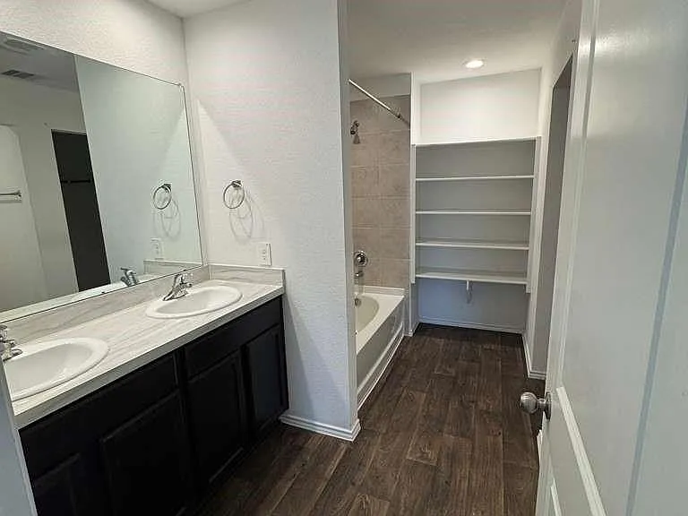 22446 N Gilded Peak Ln — Photo 11