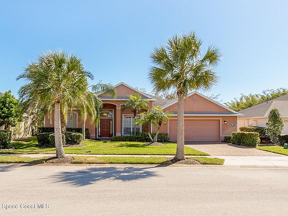 2nd image of 3181 Camberly Cir