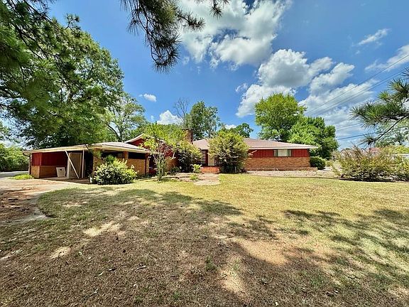 2nd image of 306 Tenaha St