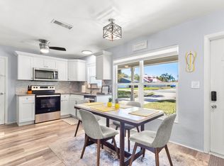 7951 Ridge Rd, Seminole, FL 33772