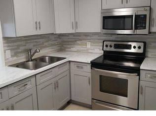 1400 NE 169th St APT 207, Miami, FL 33162