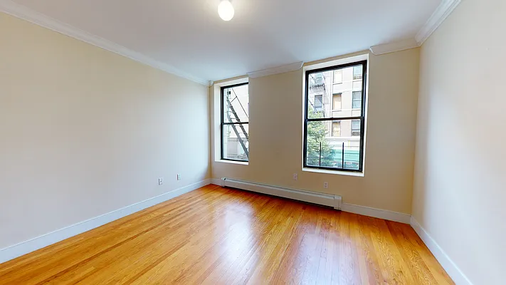 Rented by Compass | media 21