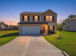 35 County Road 5102f, Cleveland, TX 77327