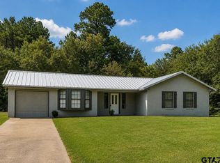 703 Sterling Ct, Crockett, TX 75835