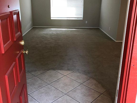 4th image of 1743 W Nido Ave