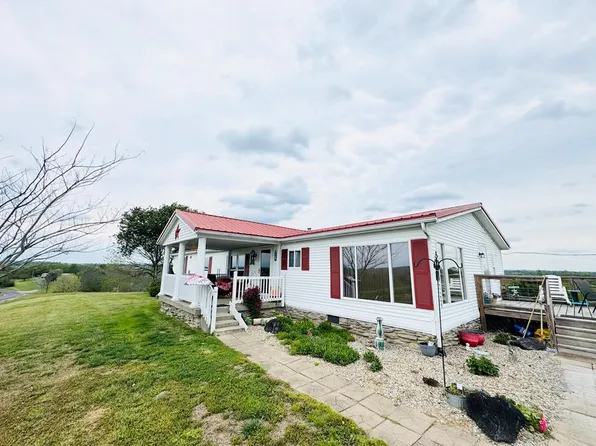 6056 Oakland Rd, Brooksville, KY 41004