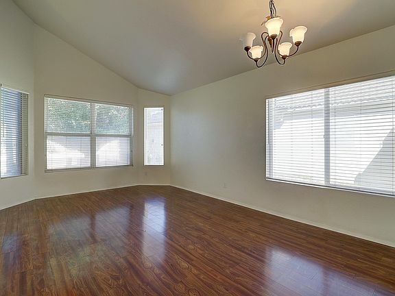 4th image of 3105 N 129th Ave