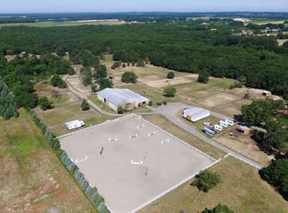 1808 Edwards Ave, Calverton, NY 11933