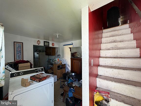 5th image of 201 Boundary Ave