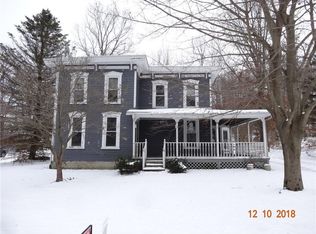 9925 Old Ridge Rd, Girard, PA 16417