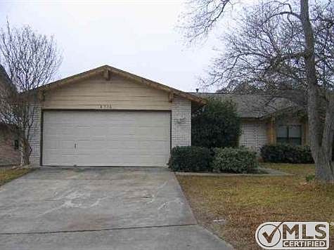 1st image of 8510 Oak Fence St