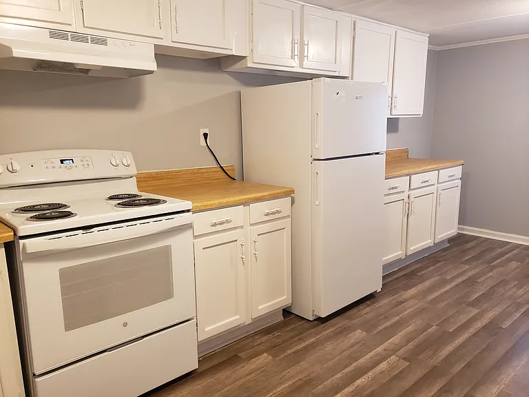 1655 Jersey Dr — Photo 5